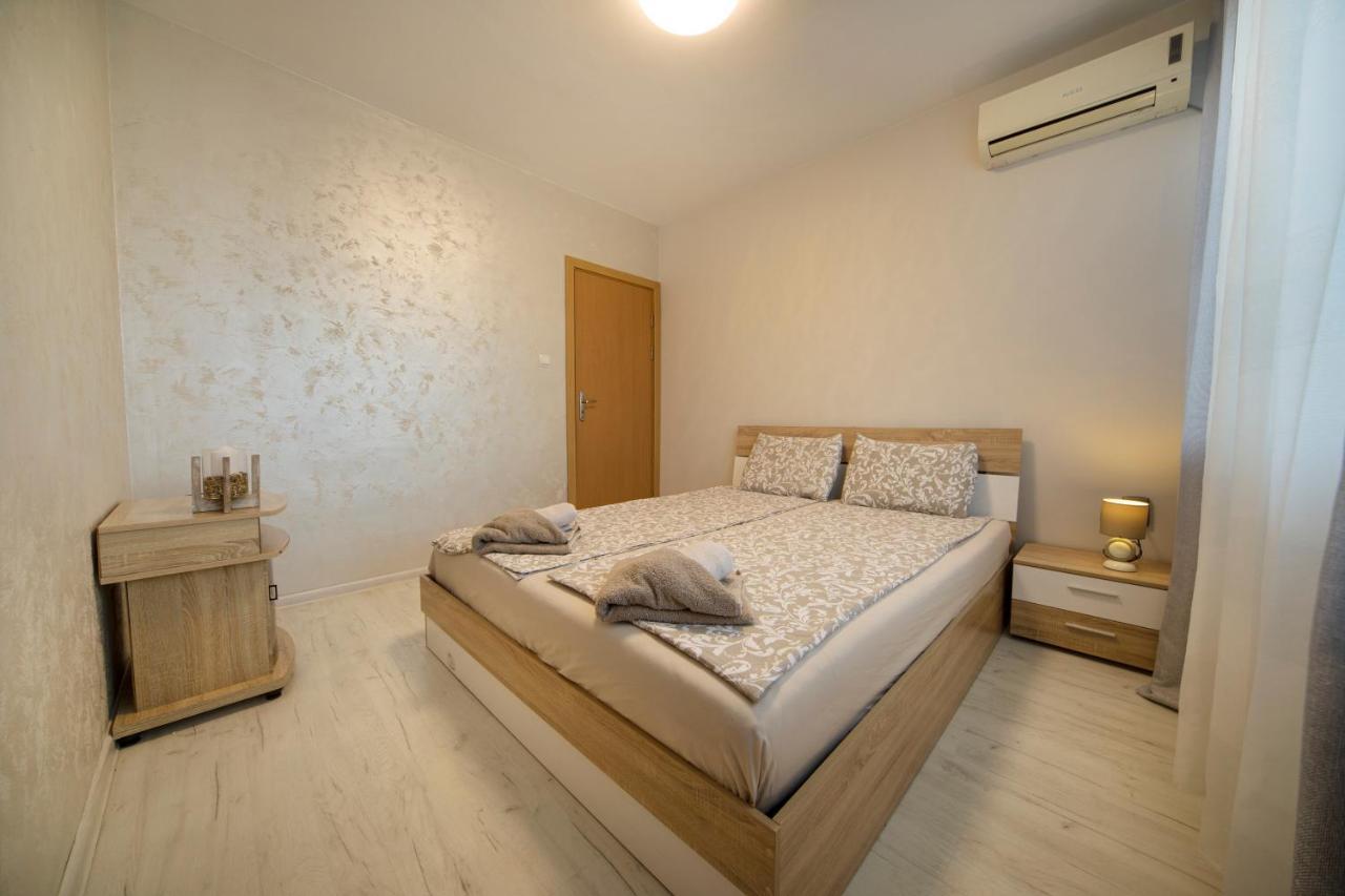 Old Town Apartment Пловдив Экстерьер фото